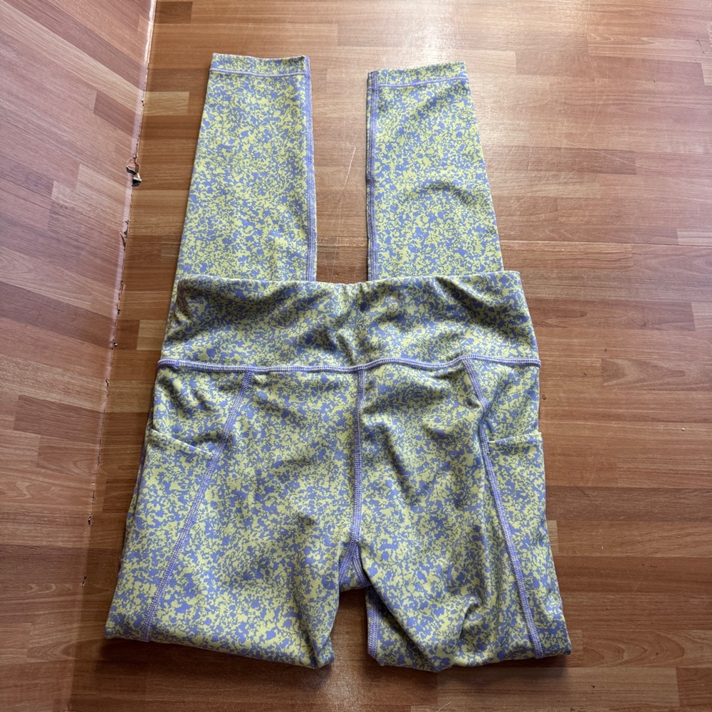 Athleta Girl high-rise stash your treasures tight printed leggings size 12